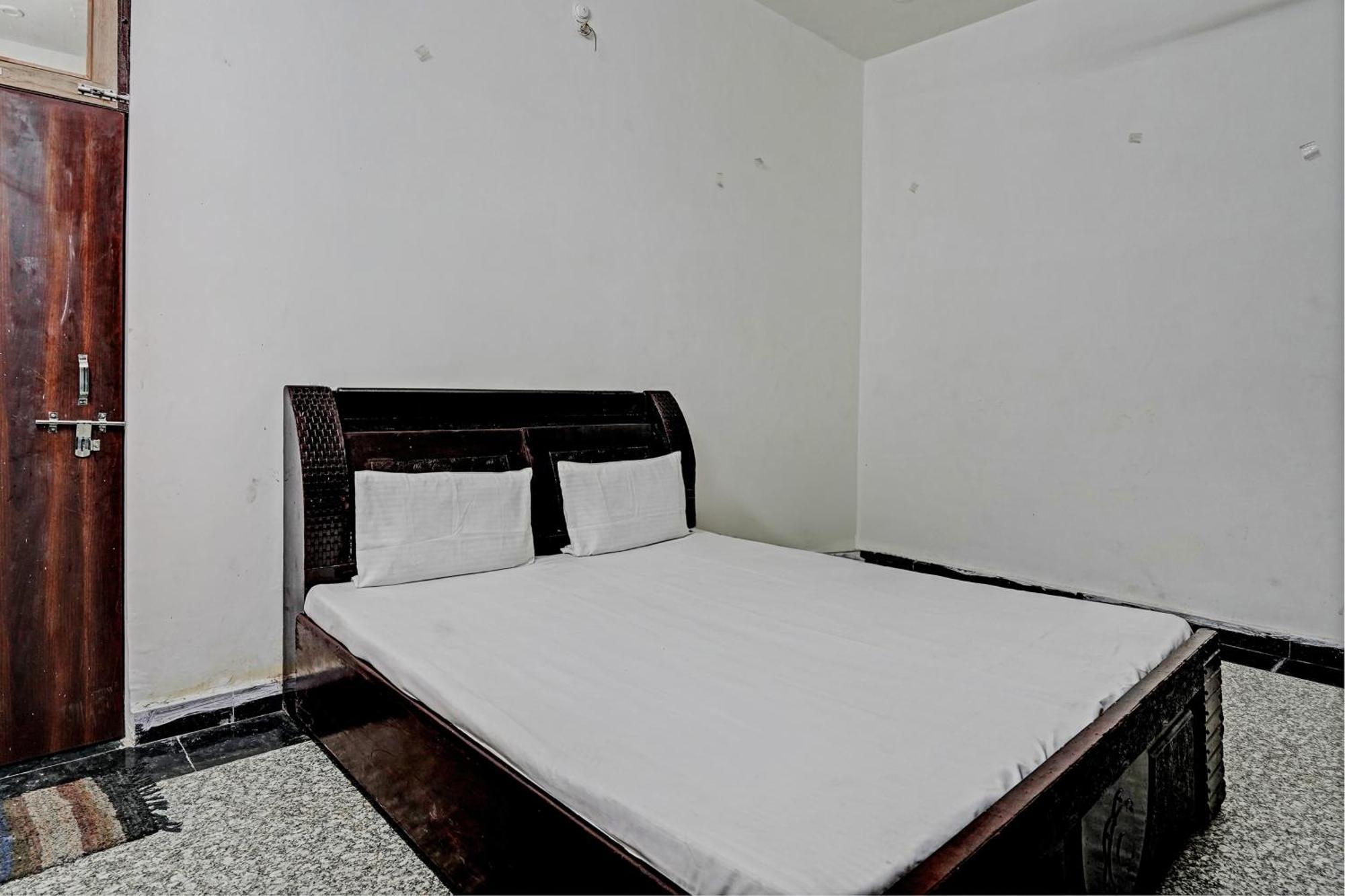 Hotel O Highway Plaza And Resorts 2 Hāthras Екстериор снимка